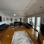 Deluxe Penthouse Private Residence 1 - Sarajevo Center