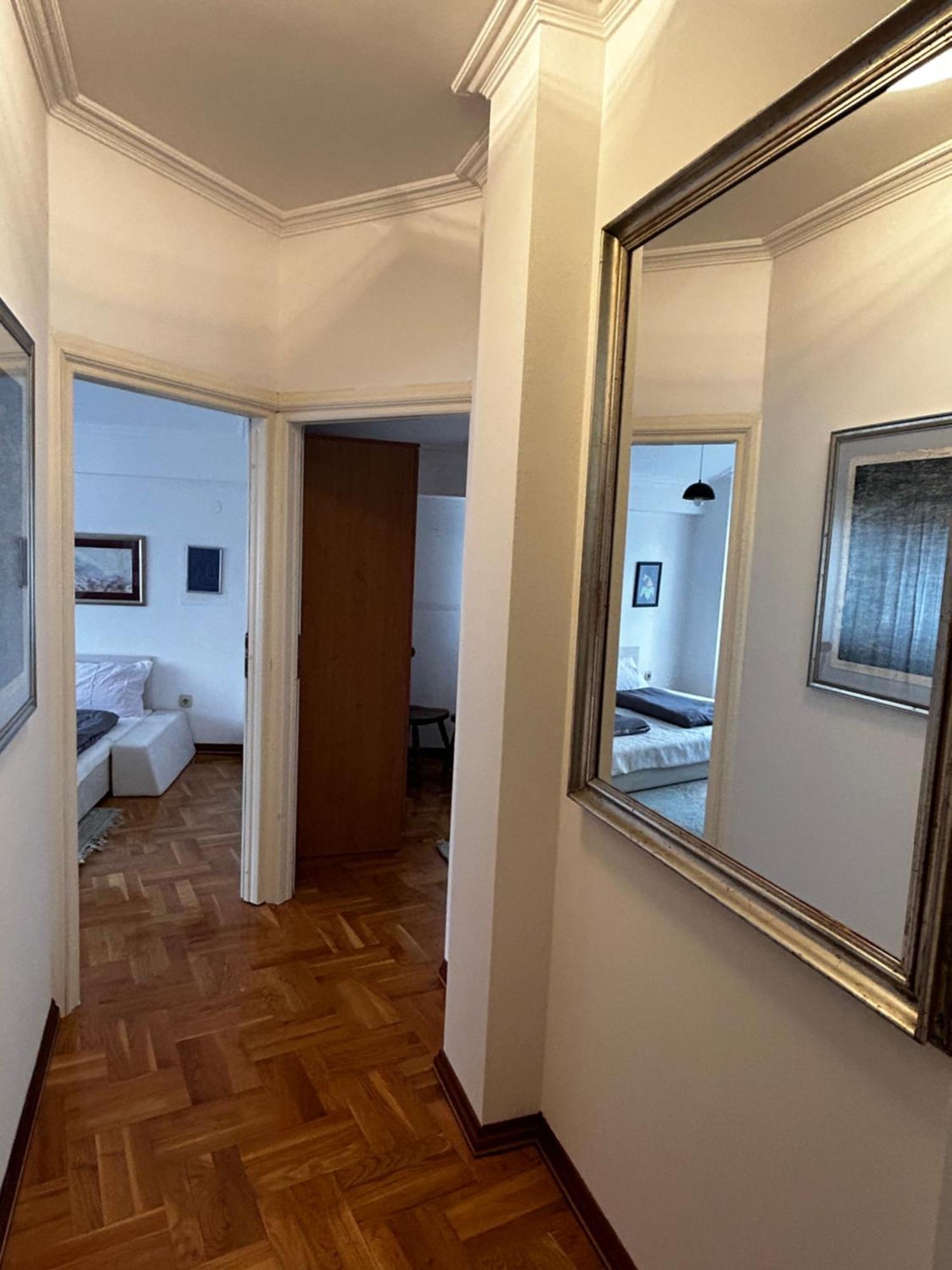 Deluxe Penthouse Private 1 - Center *