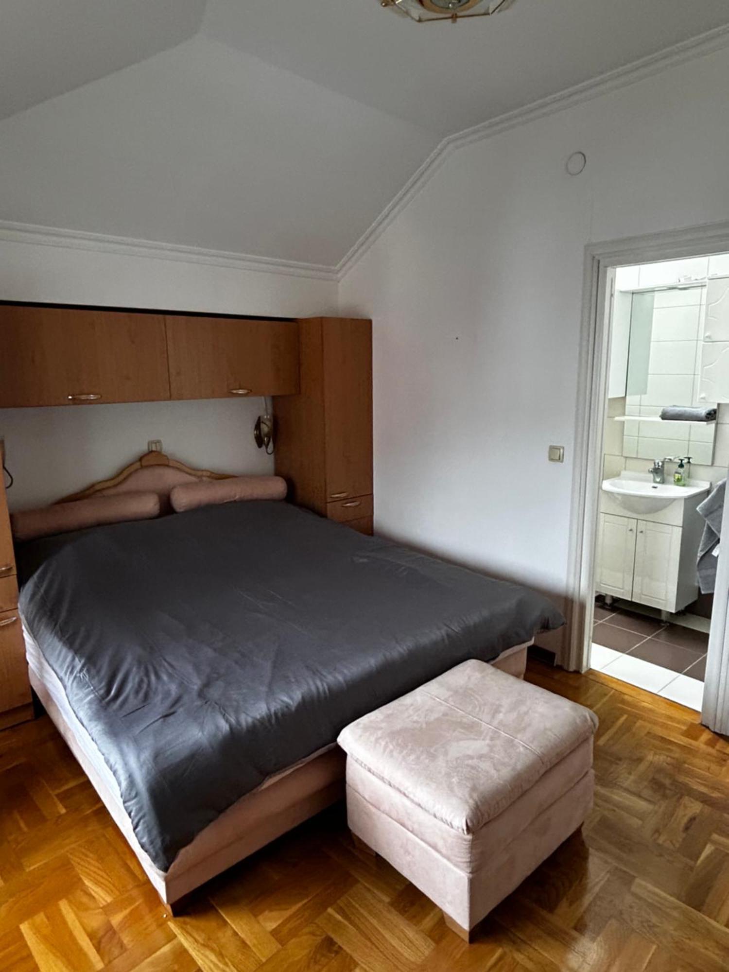 Deluxe Penthouse Private 1 - Center Apartment